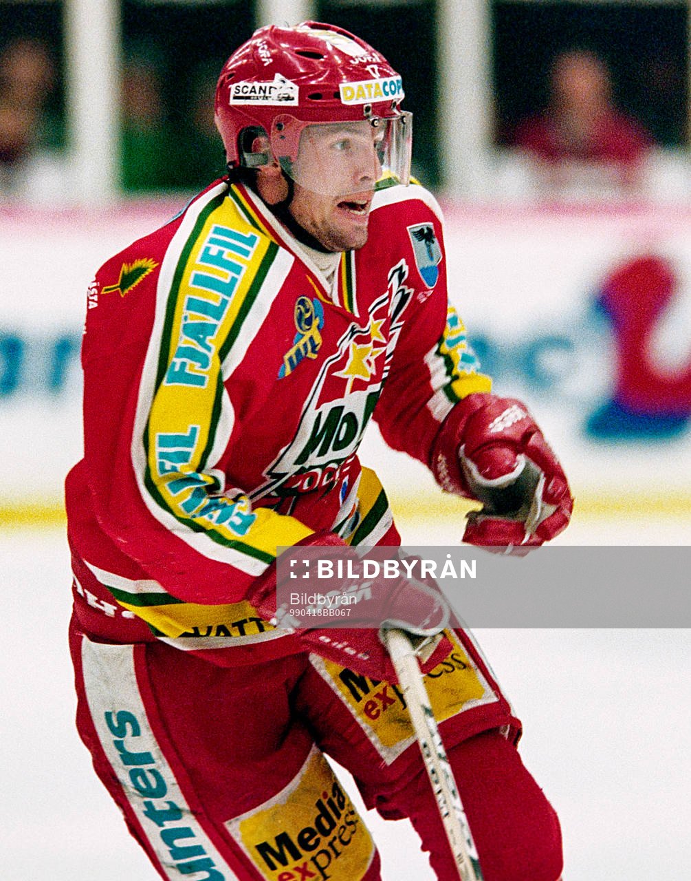 Magnus Wernblom, Modo