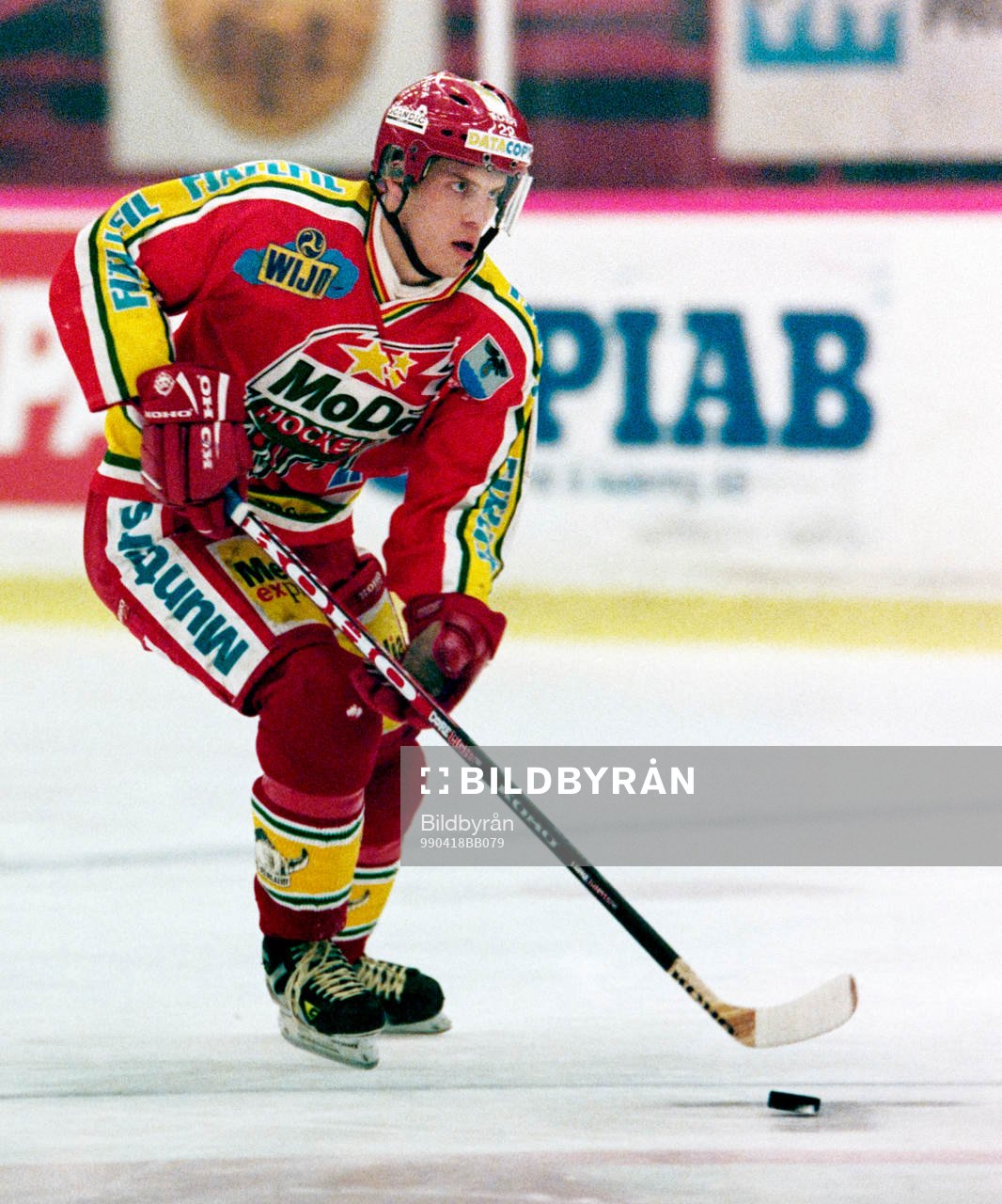 Per Svartvadet, Modo med pucken