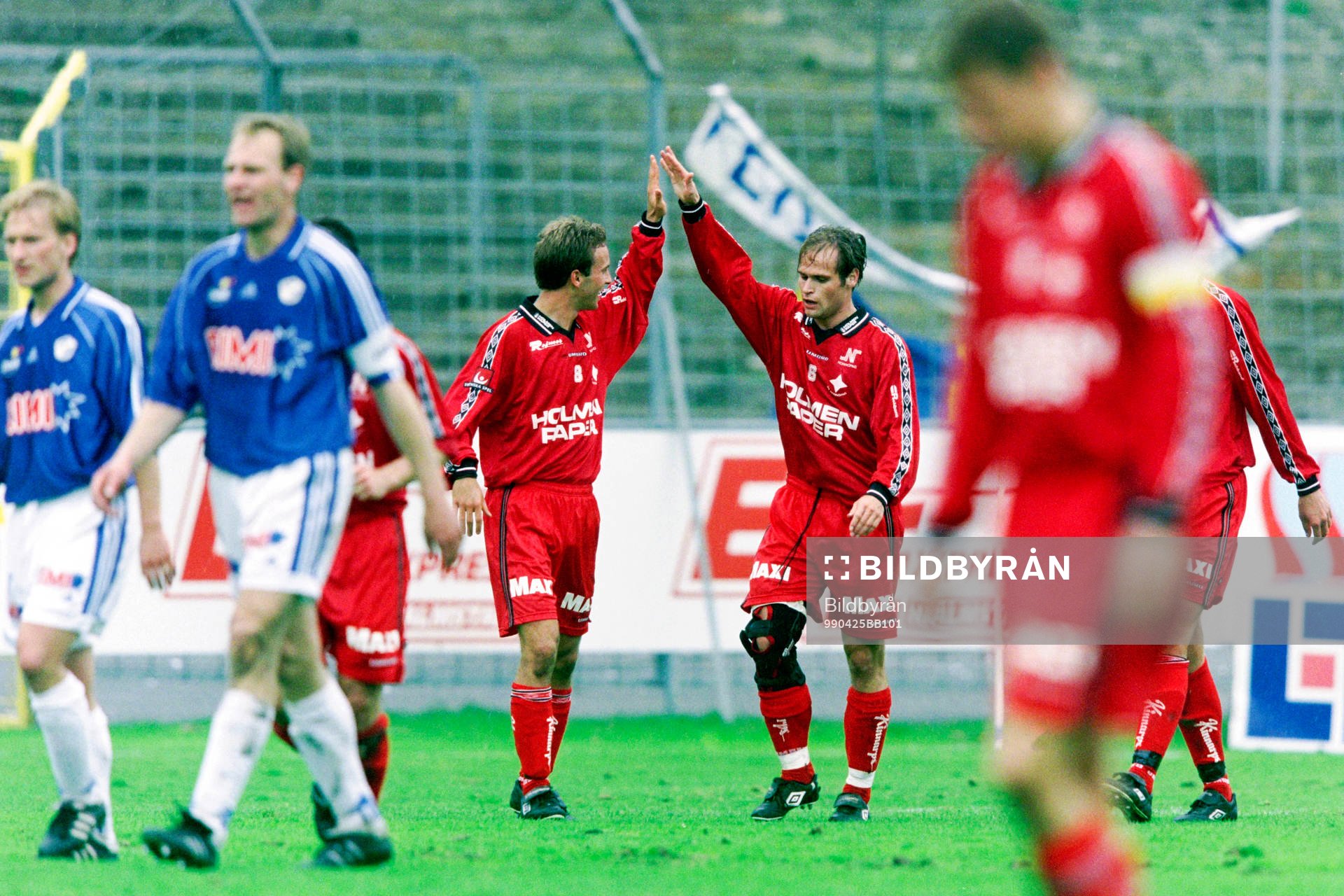 Fotboll, Allsvenskan, Halmstad - IFK Norrköping, 1-1: Mathias Florén och Thomas Olsson, Norrköping jublar efter mål.