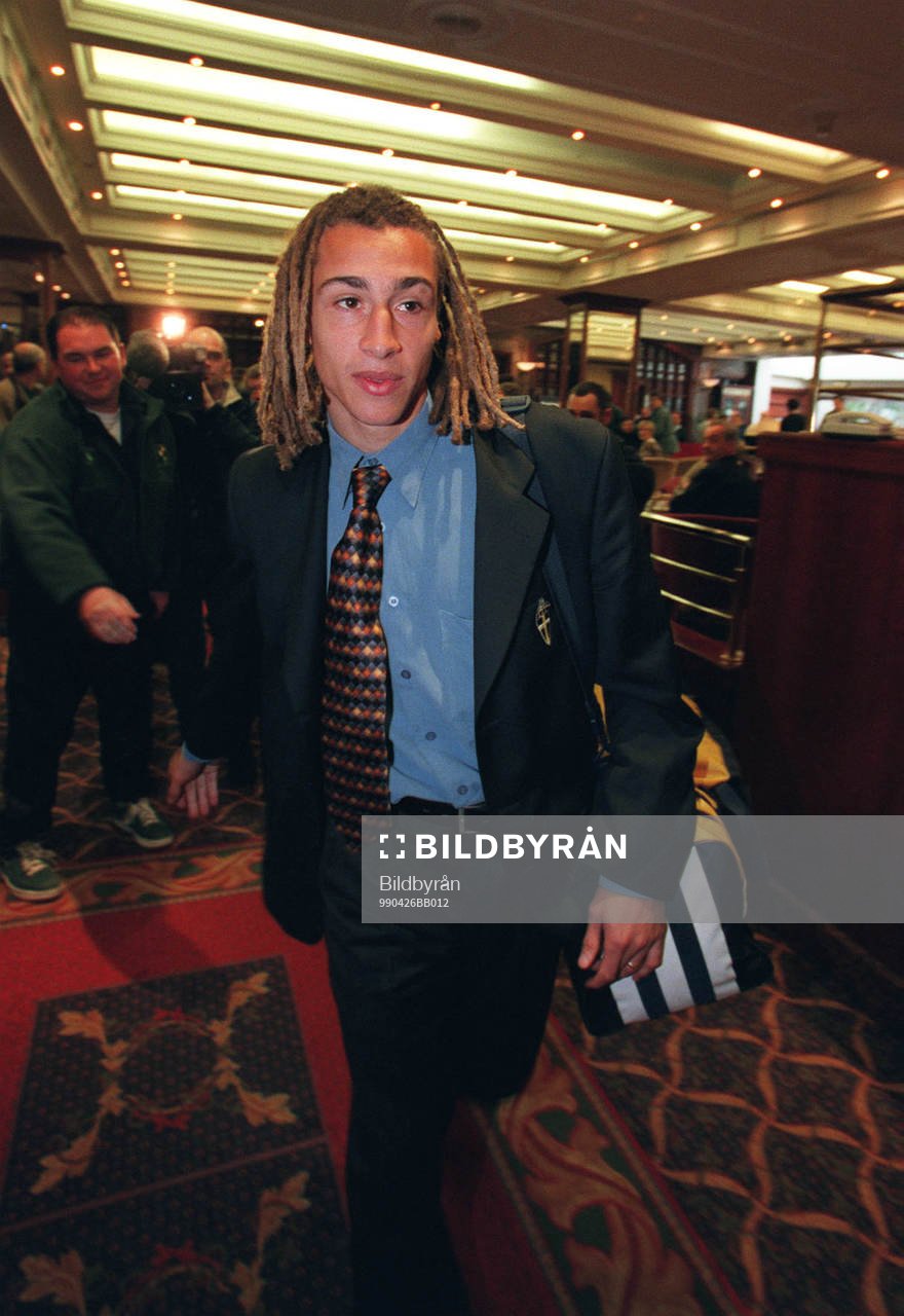 Henrik Larsson, Sverige