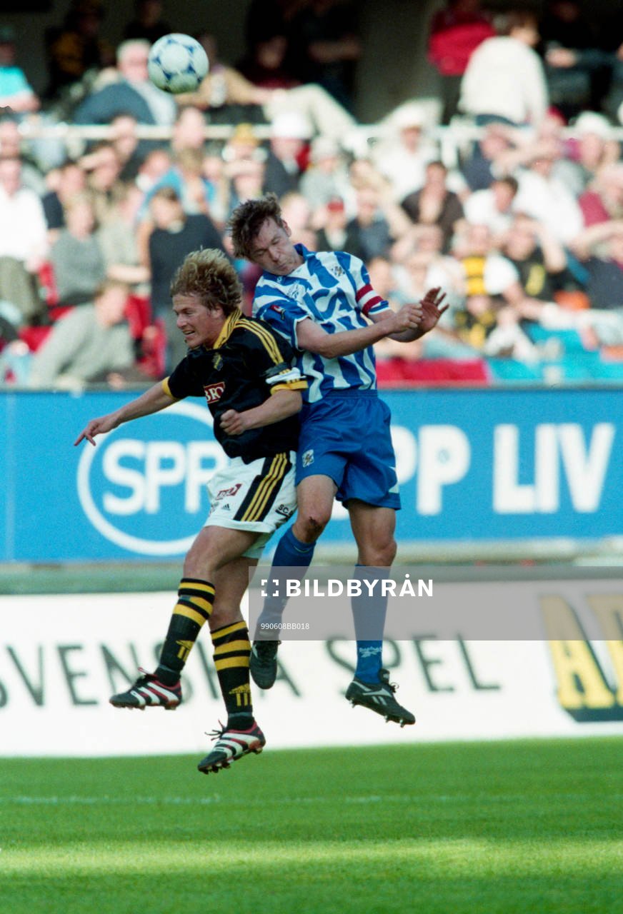 Daniel Tjernström, AIK i nickduell med Magnus Erlingmark,