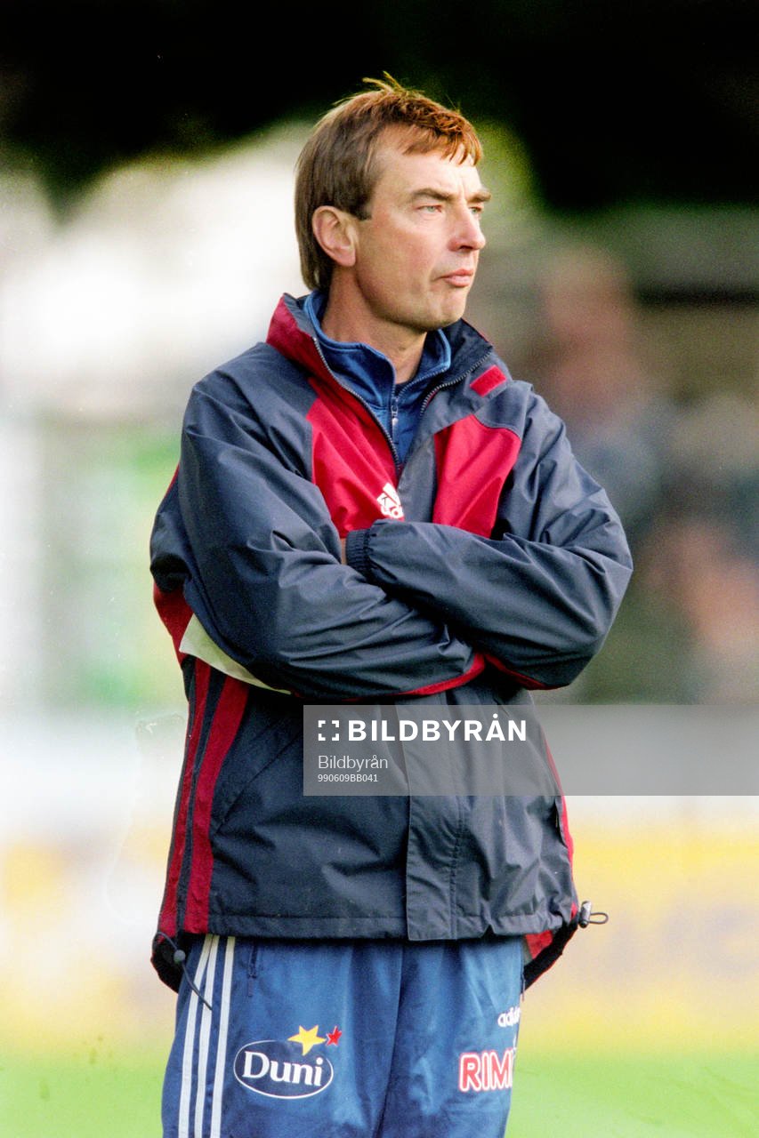 Tom Prahl, Tränare i Halmstad