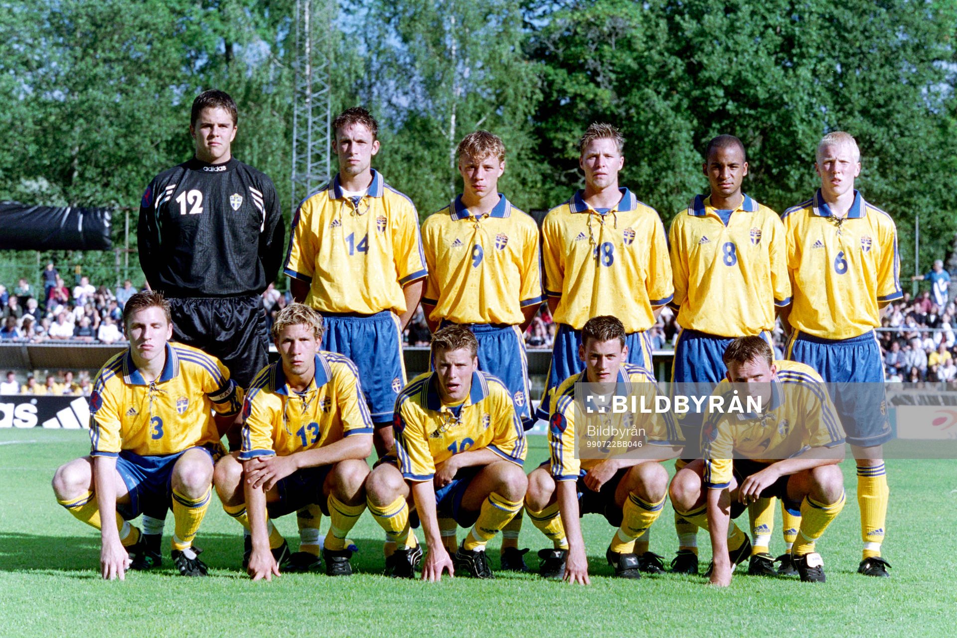 Sveriges startelva. Bakre fr.v. Denis Oreskovic, målvakt,