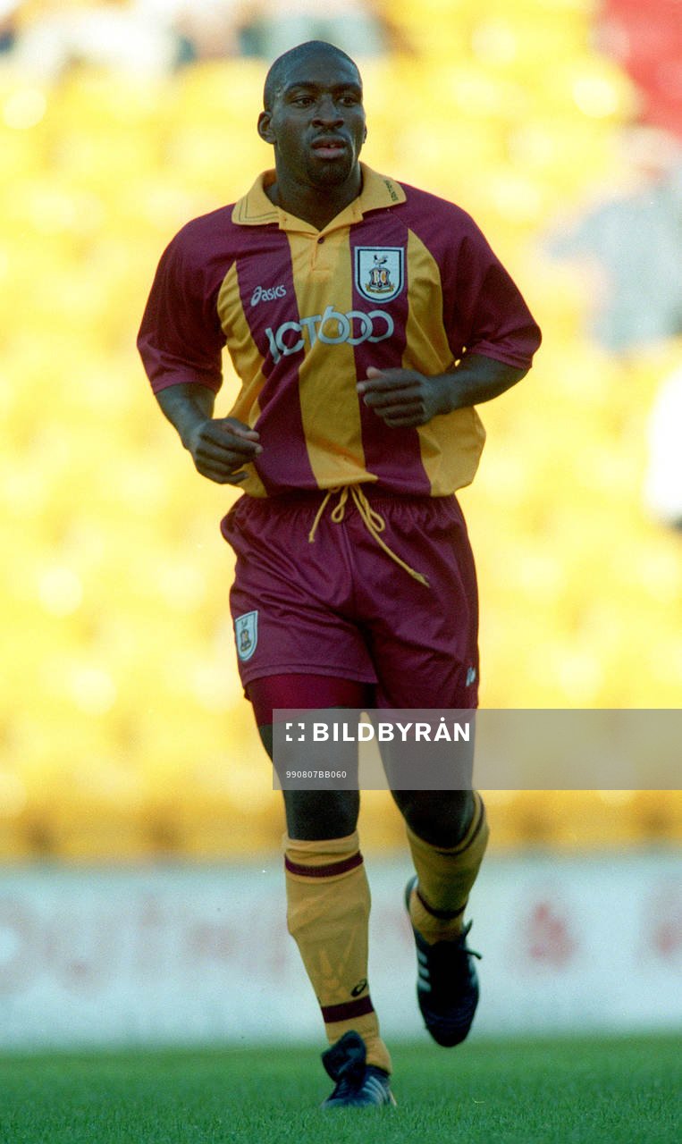 Darren Moore, Bradford 