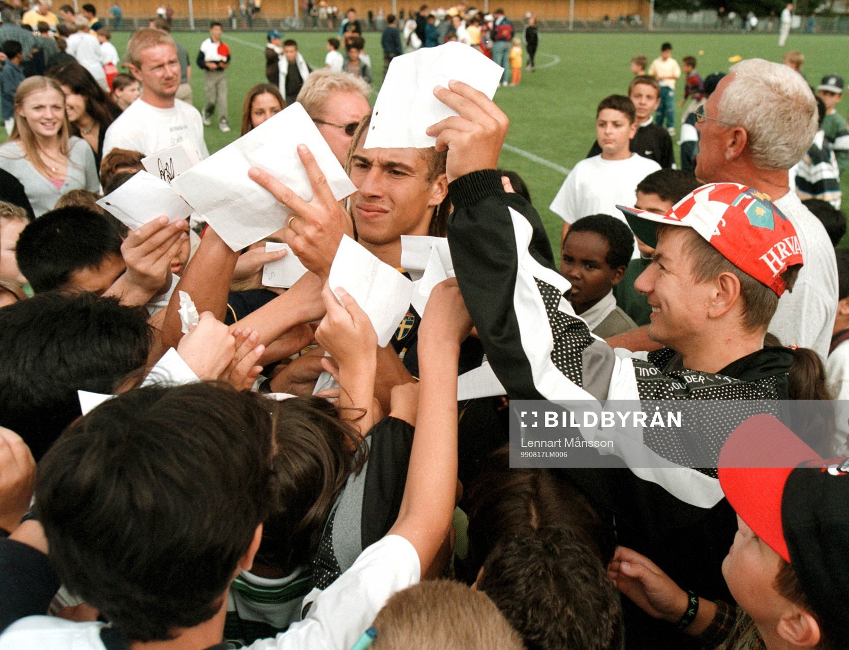 Henrik Larsson, Sverige