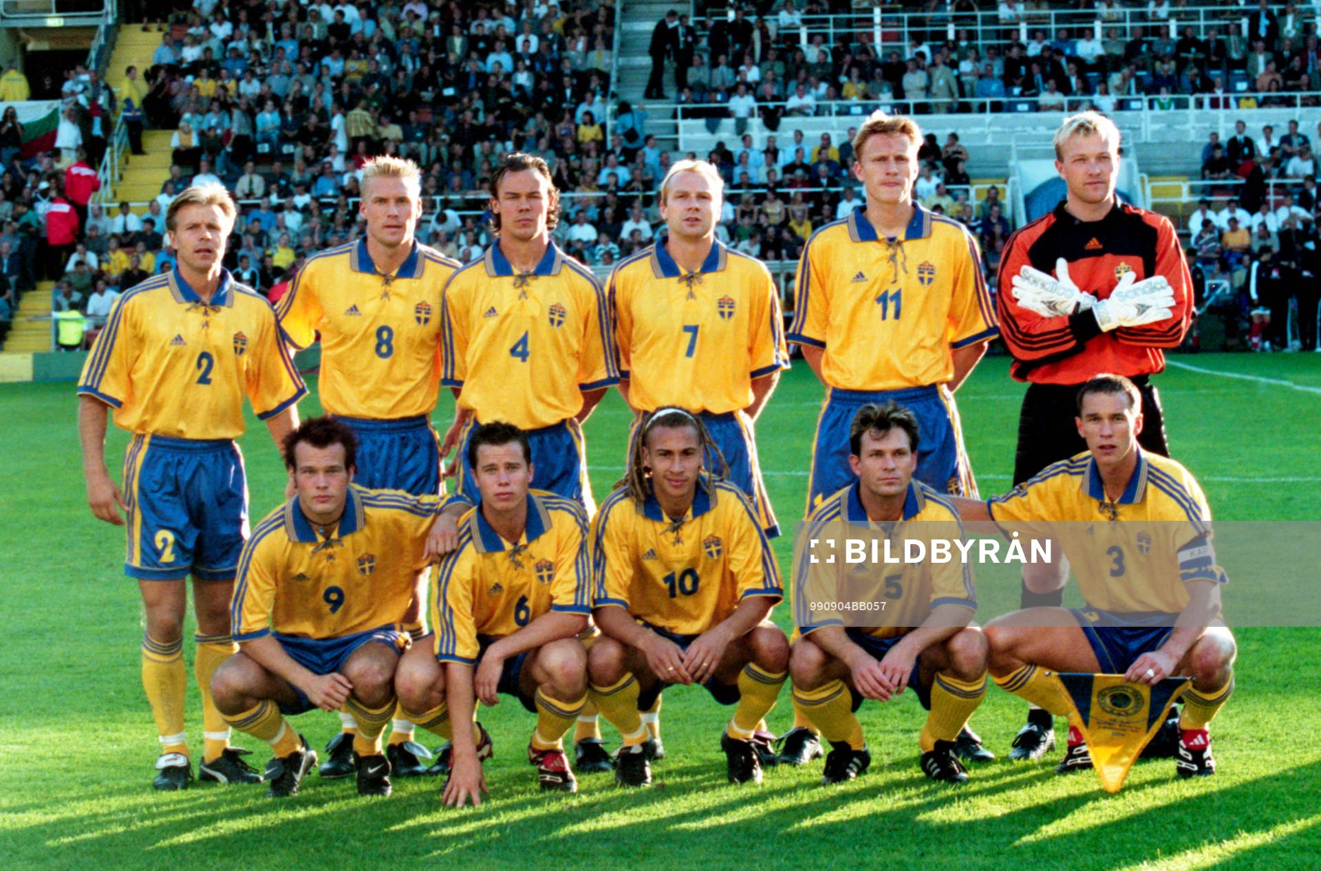 Bakre fr.v. Roland Nilsson, Johan Mjällby, Joachim