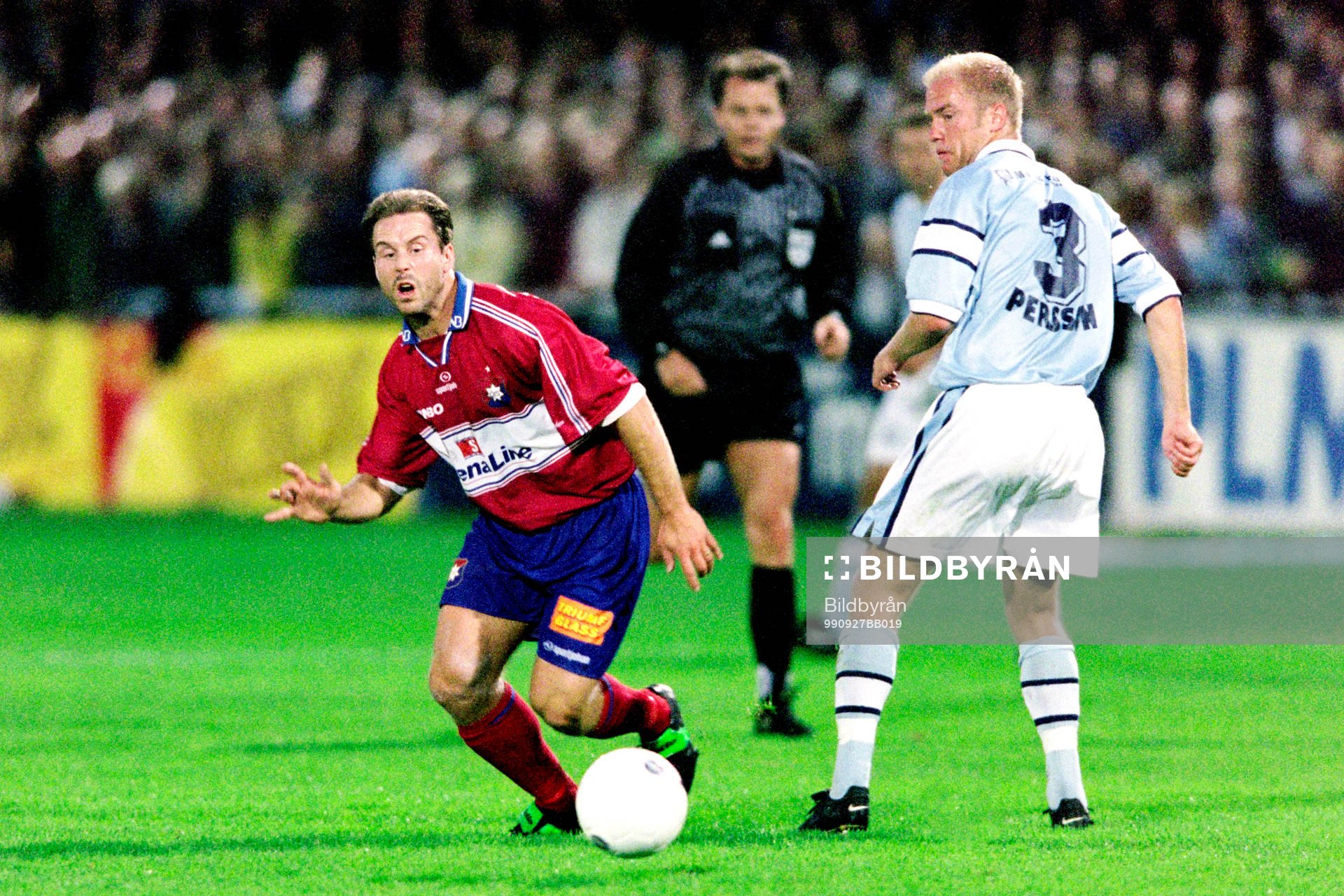 Fotboll, Allsvenskan, Malmö FF - Örgryte, 1-1: Magnus Källander, Örgryte,  Olof Persson, Malmö. 