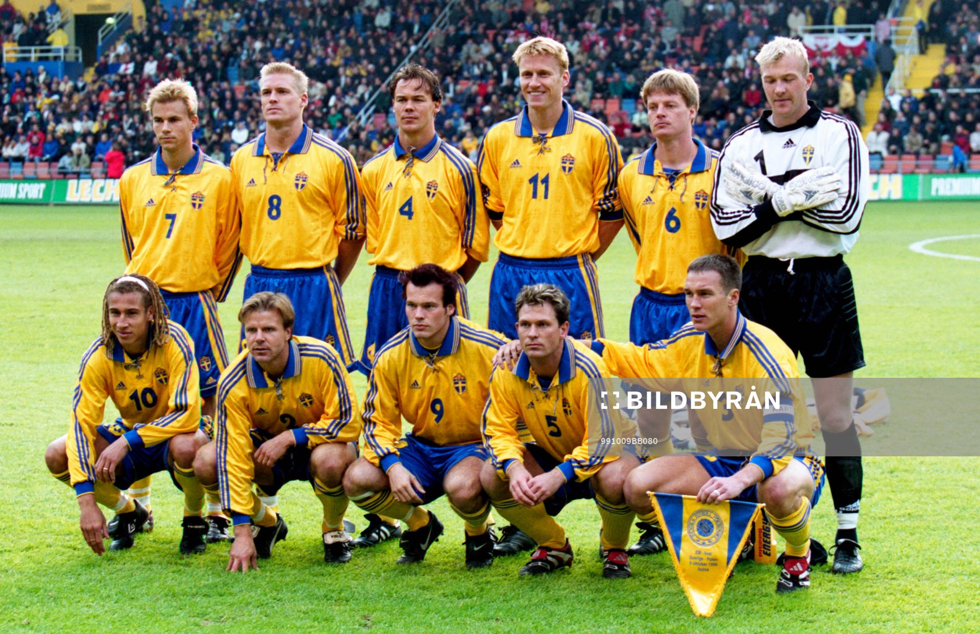 Bakre fr.v. Niclas Alexandersson, Johan Mjällby, Joachim