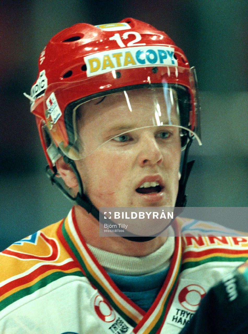 Daniel Sedin, Modo