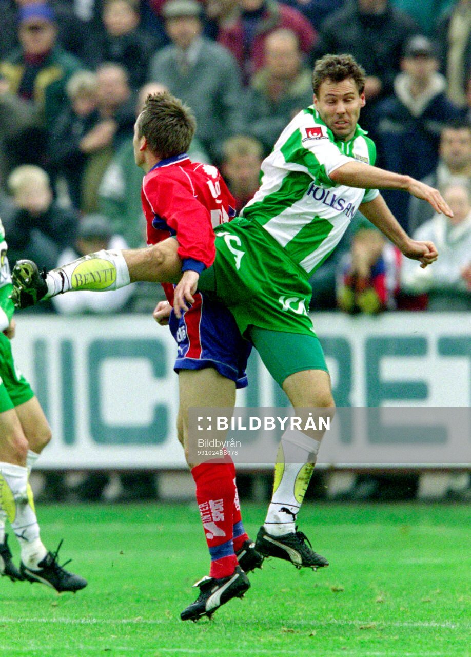 Helsingborgs Rade Prica mot Hammarbys Hans Eskilsson