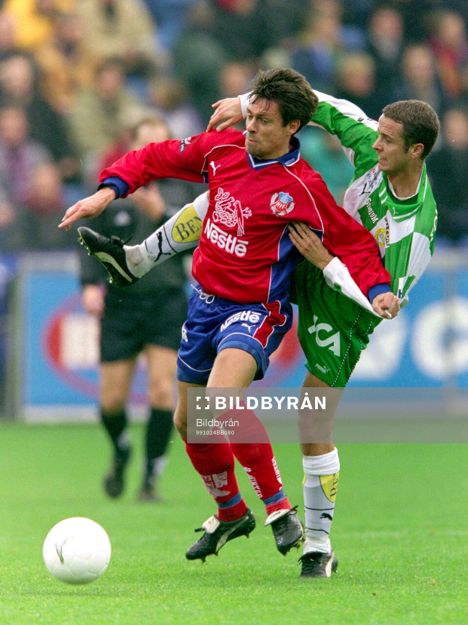 Helsingborgs Lars Bakkerud mot Hammarbys Jens Gustafson