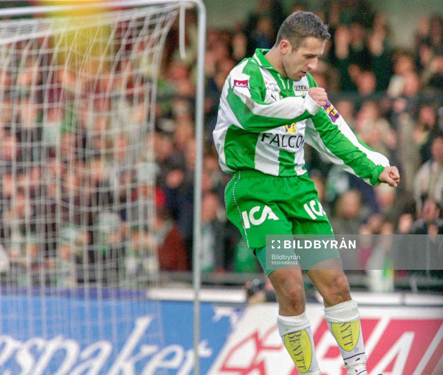 Hammarbys Mate Sestan jublar