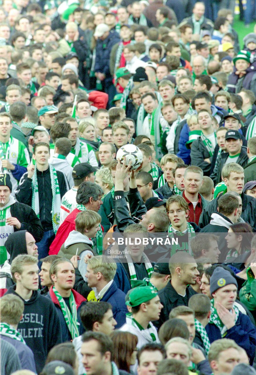 Hammarbys fans jublar