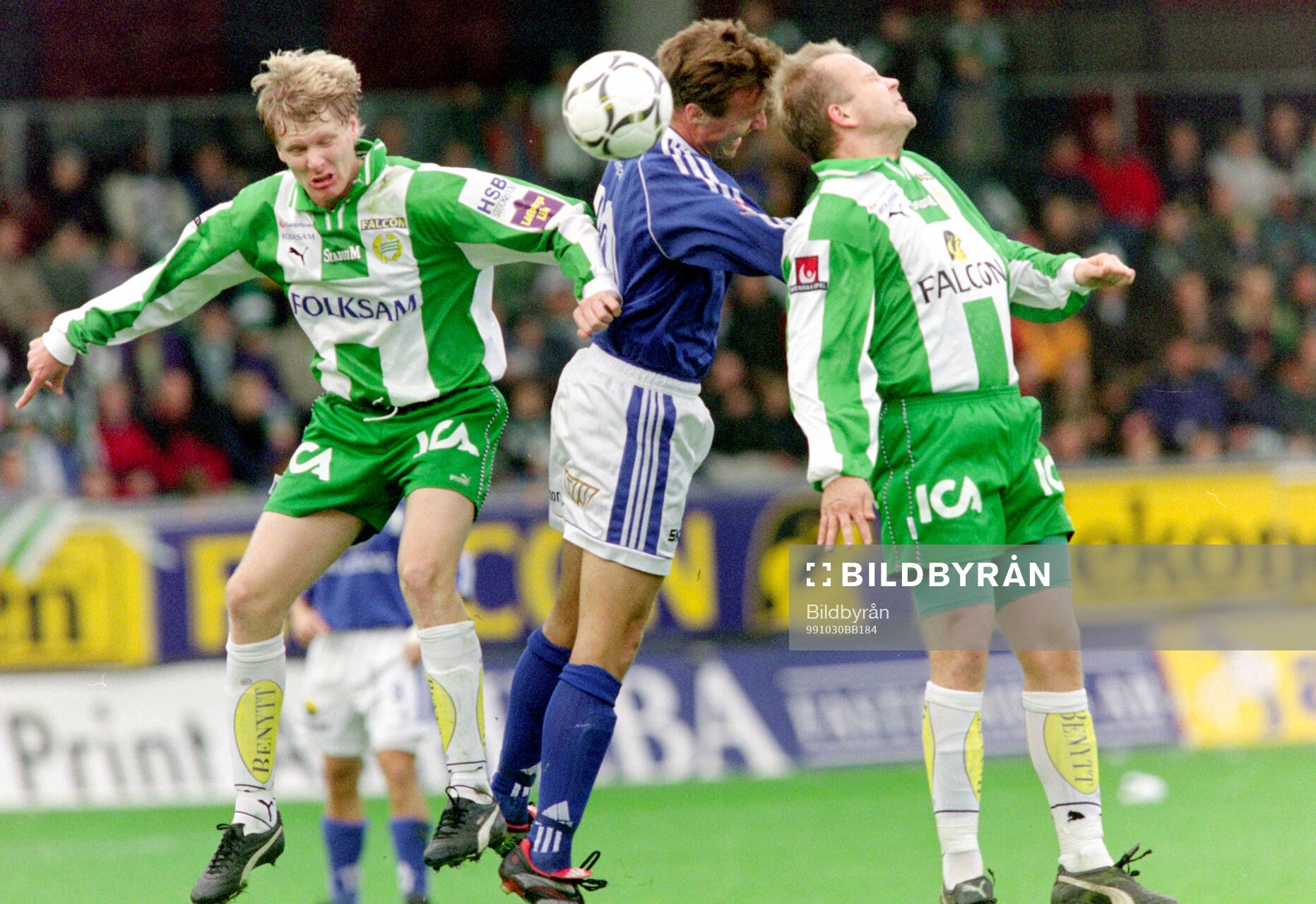 Hammarbys Patrik Andersson och Kaj Eskelinen mot