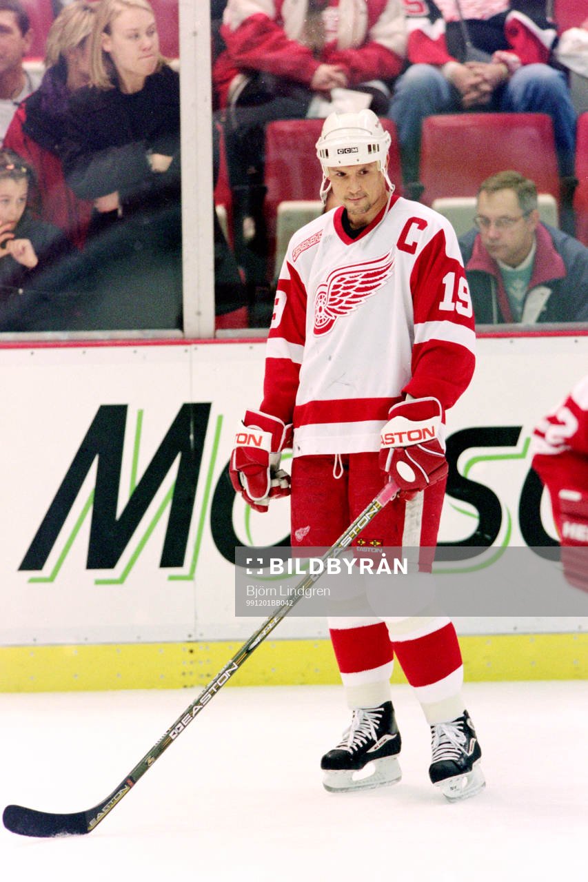 Steve Yzerman, Detroit Red Wings