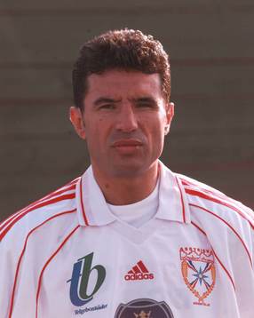 Edmund Lataj, Assyriska