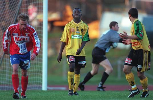 Bernhard Makufi, Hässleholm