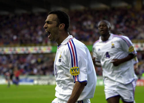  Youri Djorkaeff, Frankrike jublar