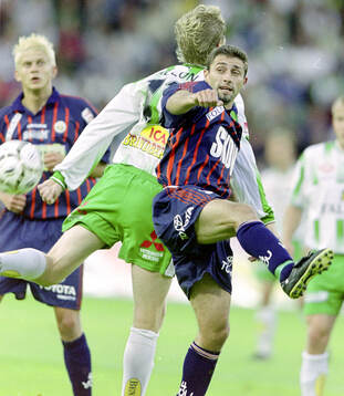 Västra Frölundas Dorde Uzelac mot Hammarbys Andreas Bild