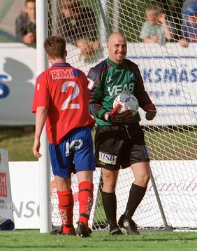 Claes Green, Öster