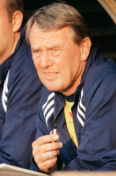  Nils Andersson (Nisse Andersson), förbundskapten Sverige P 16 / 84 