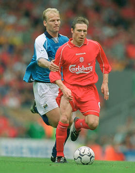  Nick Barmby, Liverpool och Gerard Wiekens, Manchester.