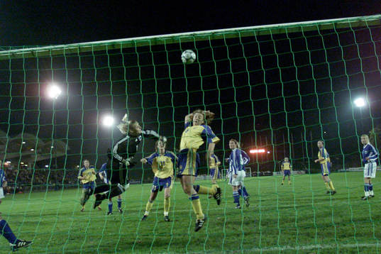 Tina Nordlund, Sverige