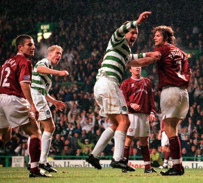  Johan Mjällby och Chris Sutton, Celtic (jubel)