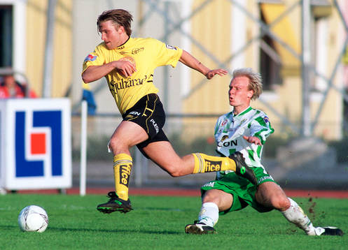 Anders Svensson, Elfsborg rycker förbi Mikael Andersson,