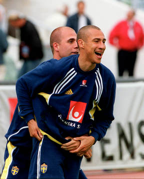 Ted Lucic och Henrik, Henke, Larsson, Sverige