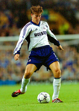  Darren Anderton of Tottenham.