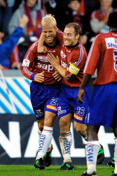 Johan Anegrund, Örgryte gratuleras av Magnus Källander