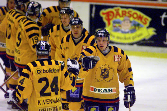  Patrik Ekholm, Skellefteå. Jubel.