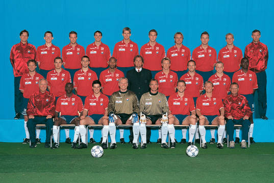 Bakre raden fr v; Magnus Sehlström, målvaktstränare,