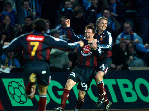 Målskytten Kim Källström, Djurgården kramas om av