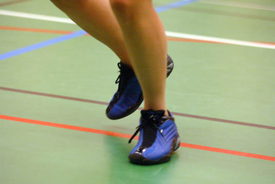 Badminton, SM för döva. Skor, fötter