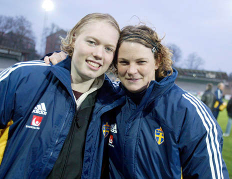 Hedvig Lindahl och Caroline Jönsson