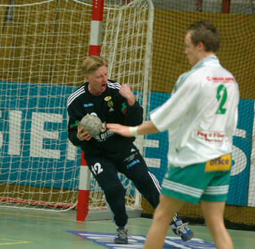  Hammarby klara för Elitserien mycket tack vare målvakten Ronny Karlsson.
