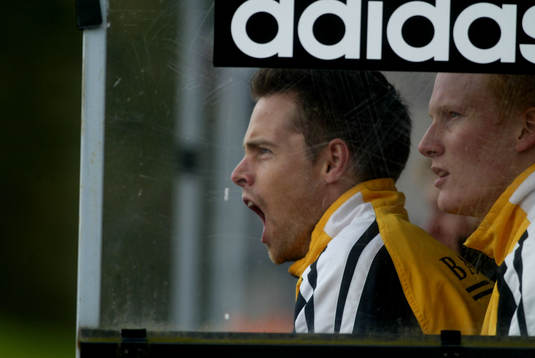 Marcus Ahlqvist, gäspande avbytare