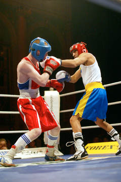 Stockholm. boxning. Sverige - Ryssland Mjid Jelili, t h.