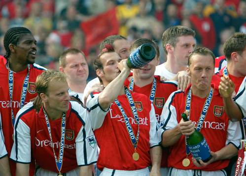  Arsenal, Engelska ligamästare. Champagnen flödade... 