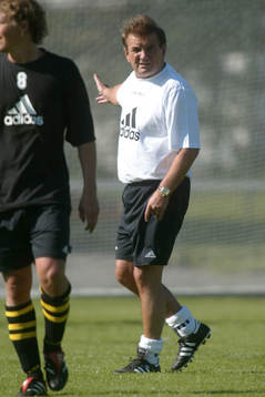 Fotboll, AIK, nye tränaren Dusan Uhrin ledde sitt första