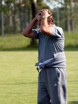 Dusan Uhrin, tränare AIK