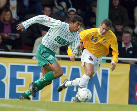 Adam Johansson, Frölunda springer ifrån Anders Jemail,