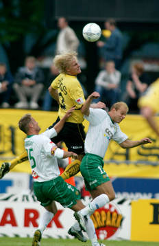 Johan Sjöberg, Elfsborg, mot Hammarbys anfallsduo Peter