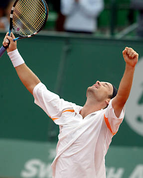 Carlos Moya segrade i finalen