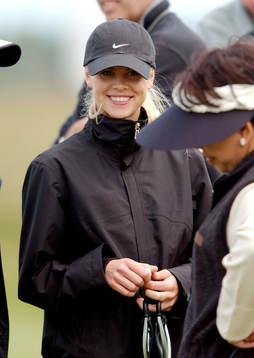 Tiger Woods flickvän Elin Nordegren  och mamma Woods