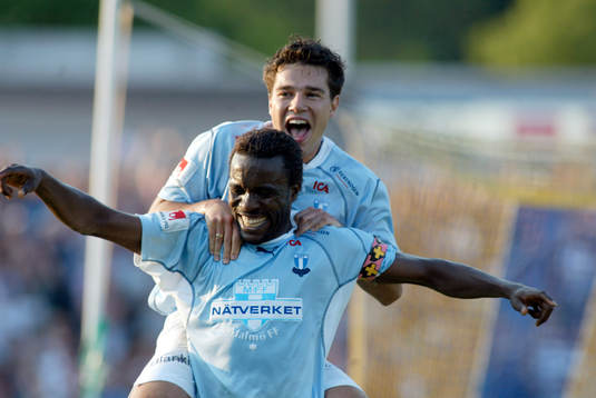 Gudmundur Mete och Peter Ijeh, Malmö FFjublar (jubel)