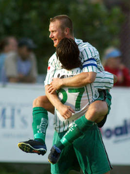 Björn Lundberg, Frölunda. jublar