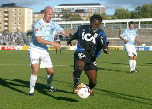  Kabba Samura fintar Olof Persson.